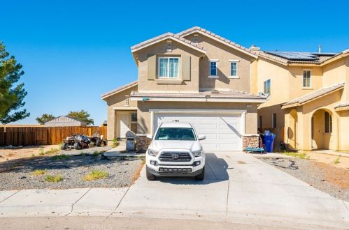 13136 Vista Del Sol Ct, Victorville, CA 92394-9529