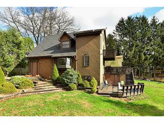 1607 Anderson Rd, Pittsburgh, PA 15209-1064