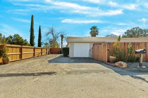 15465 Shadow Mountain Ln, Lake Elsinore, CA 92530-1502