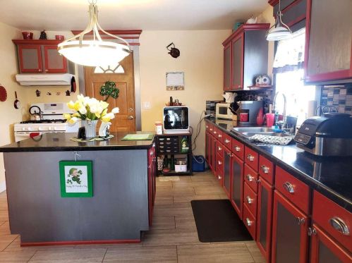 8690 Richfield Wood Rd, City Point, WI 54466-9771