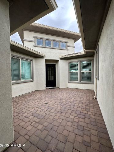 19670 Mulberry Dr, Buckeye AZ 85396-2135 exterior