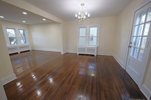 26 Hampton St, New Britain CT  06053-3210 exterior