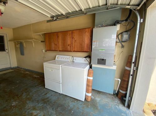 6855 Versailles, Pinellas Park FL  33781-1114 exterior