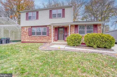 19 Melanie Dr, New Castle, DE 19720-3930