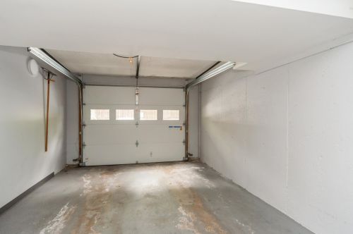 57 Bluestone Dr, Nashua NH 03060-6831 exterior