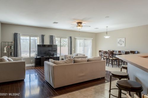 36 Calle Trona, Green Valley, AZ 85614-4469
