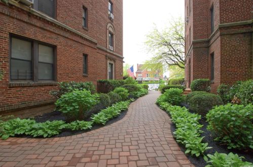 115-25 84th Ave, Jamaica, NY