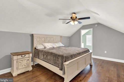 1829 Basin Hill Blvd, Carlisle PA  17013-1111 exterior