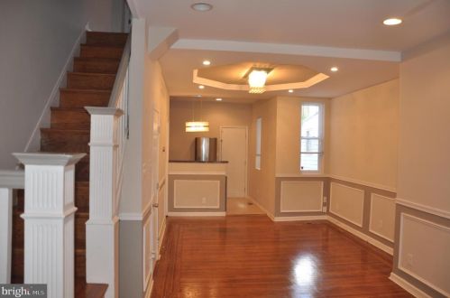 2007 Chelten Ave, Philadelphia, PA 19138-3013