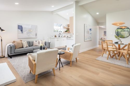 6623 Ballinger Ave, San Diego CA  92119-1822 exterior