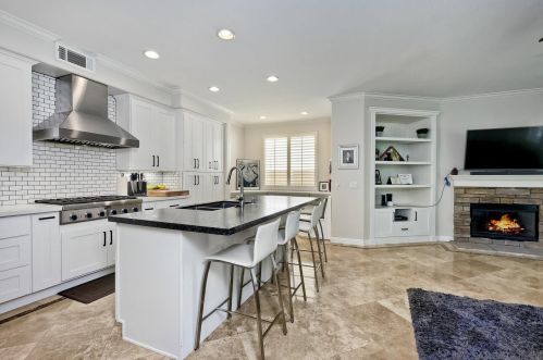 2710 Cyn Ave, San Diego CA 92123-5428 exterior