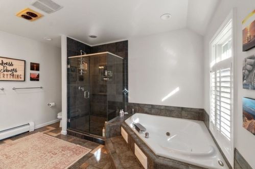 22 Main St, Dover MA  02030-2026 exterior