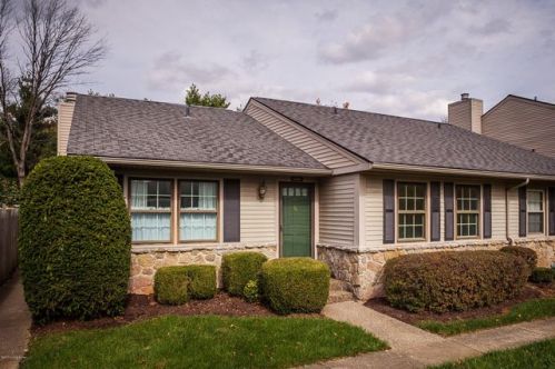 10601 Sycamore Grn, Louisville, KY 40223-2944