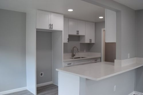 4707 Pine St, Pico Rivera, CA 90660-2263