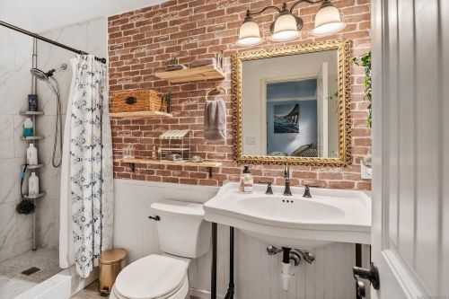 8748 Los Coches Rd, Lakeside CA  92040-5151 exterior