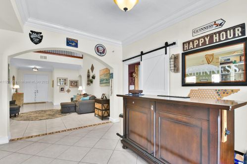 18856 23rd Pl, Hollywood FL  33029-5340 exterior