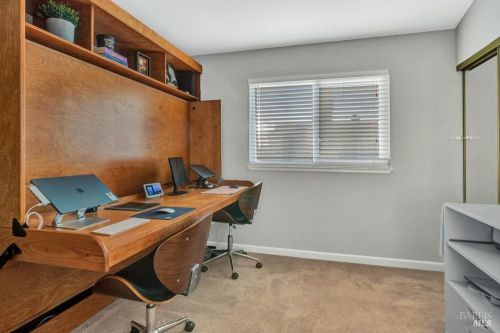 667 Poppy Cir, Vacaville CA  95687-7252 exterior