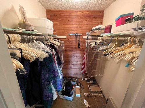 6654 Belle Glade Ave, San Diego CA 92119-2221 exterior