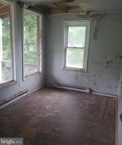 39 Pechins Mill Rd, Collegeville PA  19426-3201 exterior
