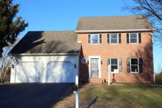 105 Penningdon Dr, Landisville, PA 17538-1388