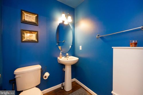 110 Millstone Ct, Limerick PA  19468-1947 exterior