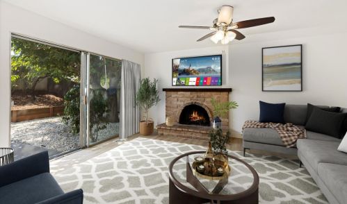 1238 Steven Dr, West Pittsburg CA  94565-6415 exterior