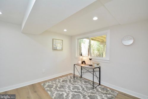 2608 Pioneer Ln, Falls Church VA  22043-3413 exterior