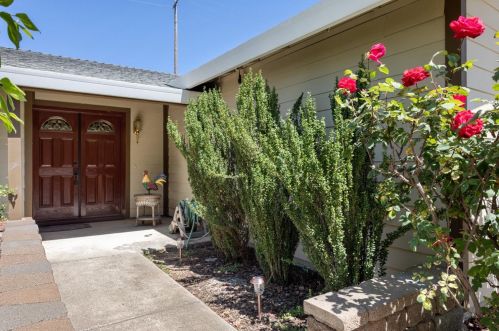 9001 Terramore Dr, Citrus Heights, CA 95662-4734