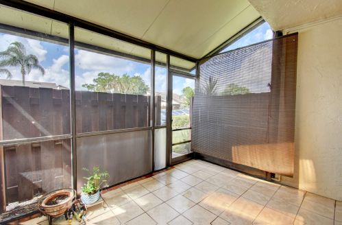 5120 Nesting Way, Delray Beach FL  33484-1718 exterior