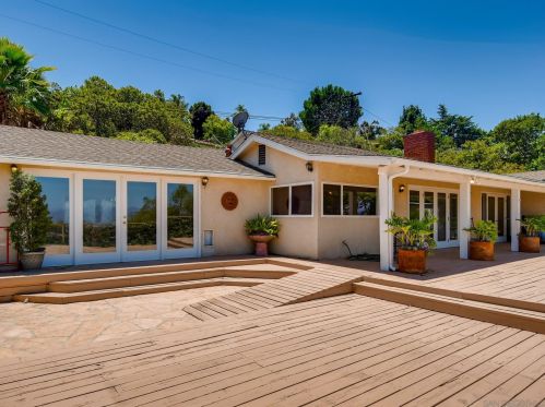 10050 Country View Rd, La Mesa, CA 91941-4306