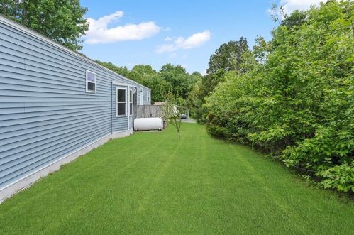 19 Cantaberry Ln, Coventry RI  02816-6903 exterior