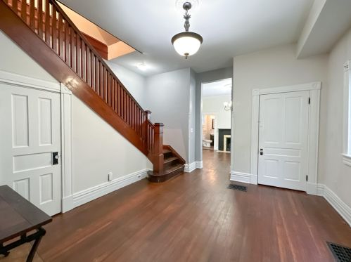 1806 Garrard St, Covington KY  41014-1433 exterior