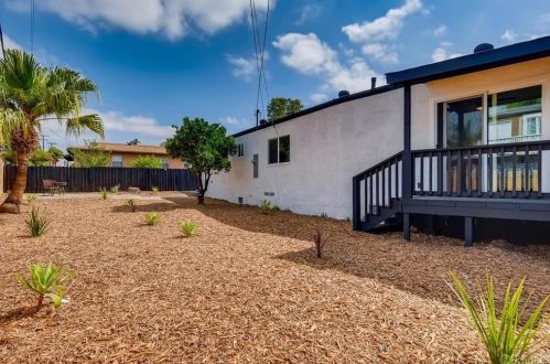 4328 Elma Ln, La Mesa CA  91942-5814 exterior