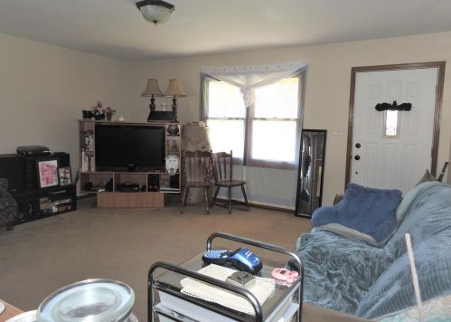 5 Kelly Dr, Miami, OH 45056-9744