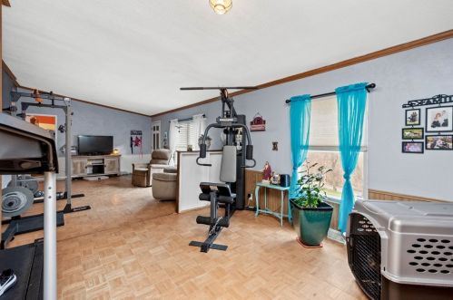 56 Wheatley Rd, North Charleroi PA  15022-3431 exterior