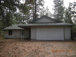 60347 Zuni Cir, Bend, OR 97702-7986