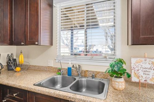 16193 Colina St, Victorville CA  92395-3610 exterior