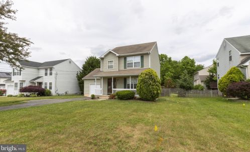 63 Glen Echo Ave, Auburn, NJ 08085-1241