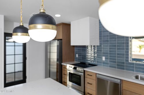 2044 71, Scottsdale AZ 85257-1323 exterior