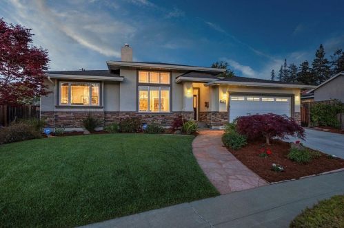 1490 Lewiston Dr, Sunnyvale, CA 94087-3110