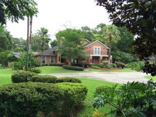 500 Lake Winnemissett Dr, Deland, FL 32724-4844