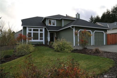 1017 Calypso Cir, Silverdale, WA 98383-8005