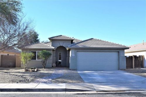 16371 Post Dr, Sun City, AZ 85388-2174