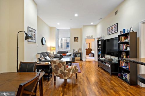 1600 Arch St, Philadelphia PA  19103-2028 exterior