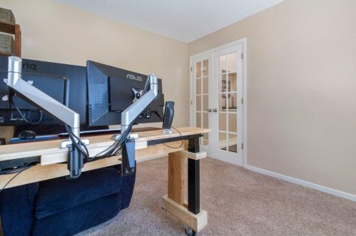 1924 Washburn Ave, Minneapolis MN 55411-2326 exterior