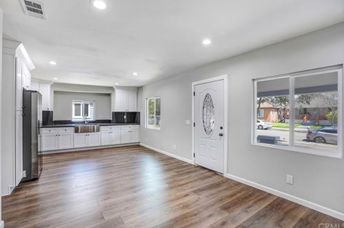 637 Olive St, San Bernardino CA  92410-2839 exterior