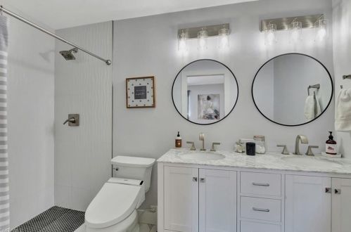 624 104th Ave, Naples FL  34108-3227 exterior