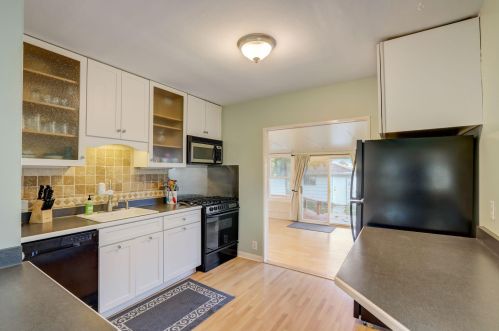 2850 77th St, Milwaukee WI  53219-2766 exterior