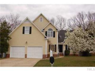 122 Marquette Dr, Cary, NC 27513-3488