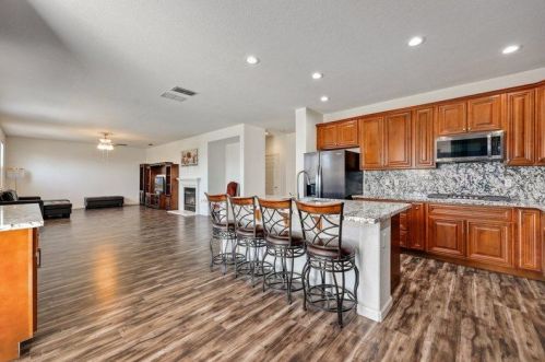 11154 Graeton Cir, Mather CA  95655-3048 exterior